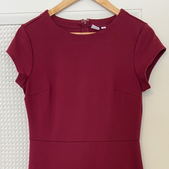 GAP mini dress, burgundy fit and flare skater dress - Picture 6 of 6
